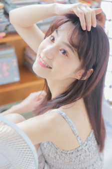 蝴蝶之吻蓝燕